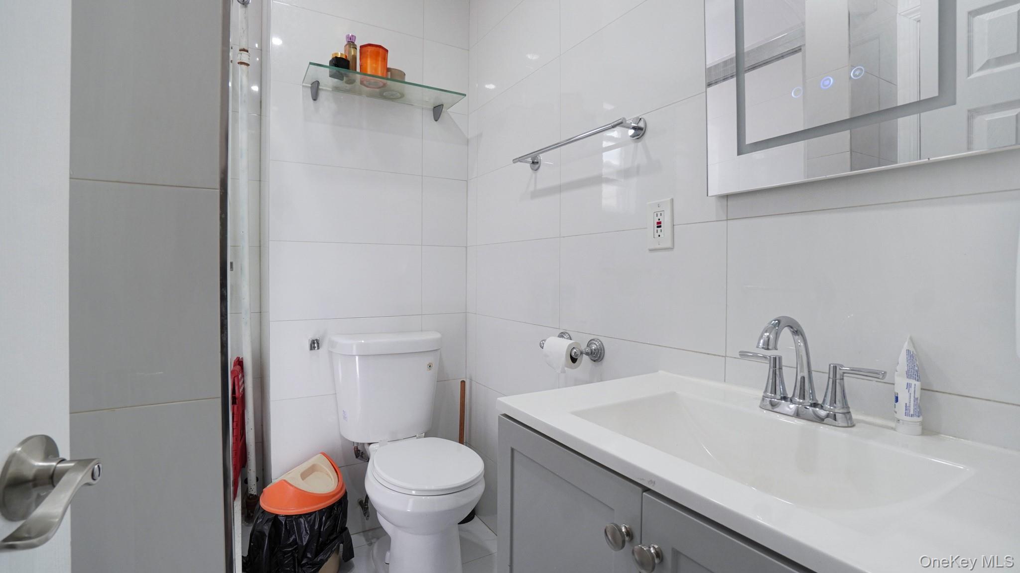 102-12 85th Road Queens, NY 11418 - Photo 16 of 22