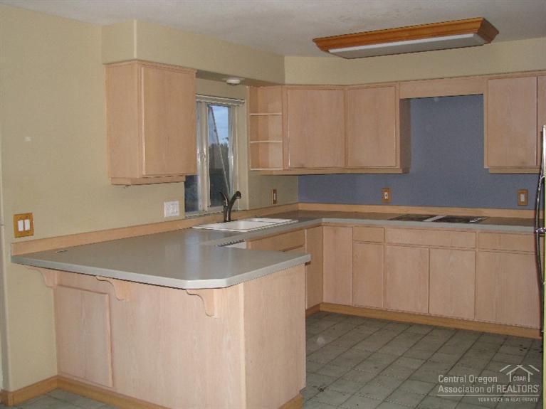 16411 Alfalfa Road Powell Butte, OR 97753 - Photo 9 of 24 Additional Photo