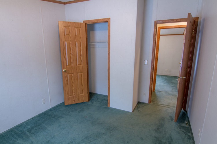 3146 Klender Road Rhodes, MI 48652 - Photo 20 of 32 1869661-19.JPG
