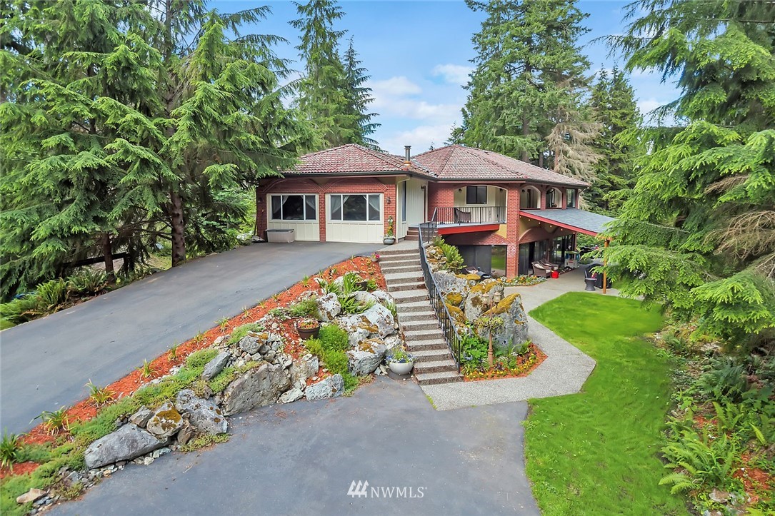 8519 Skinner Road Granite Falls, WA 98252 - Photo 2 of 25