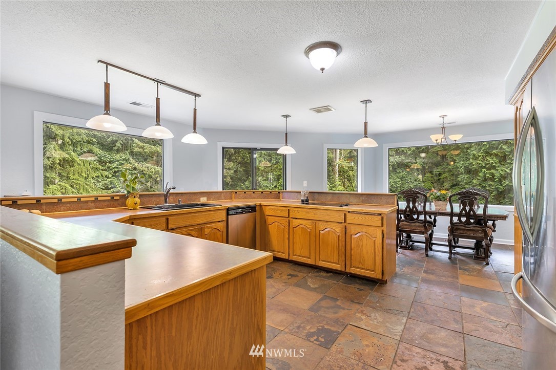 8519 Skinner Road Granite Falls, WA 98252 - Photo 9 of 25