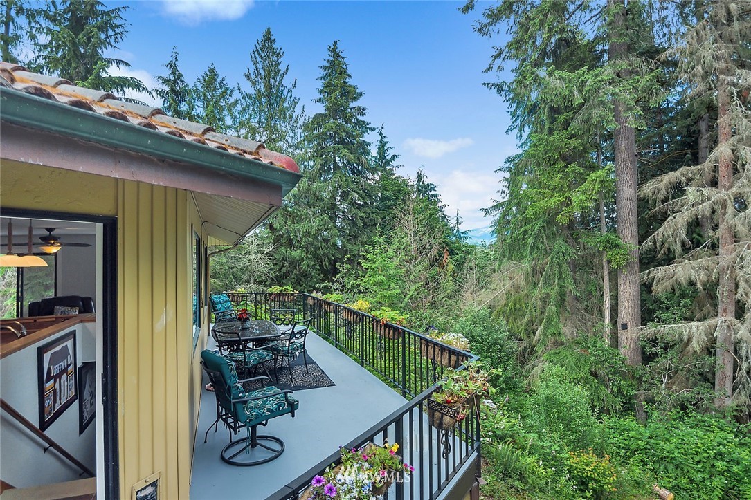8519 Skinner Road Granite Falls, WA 98252 - Photo 10 of 25