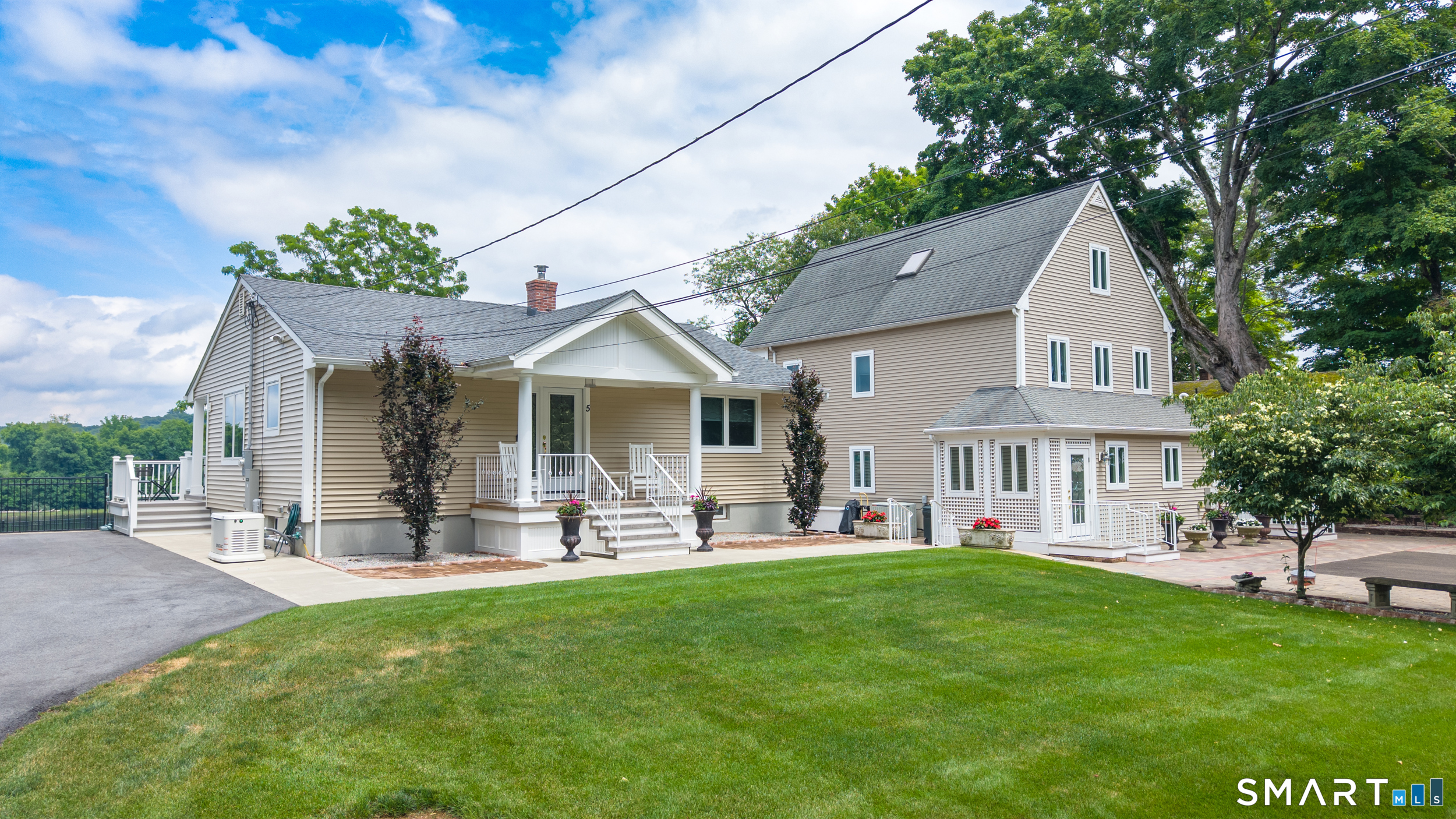 5-7 Haddam Dock Road Haddam, CT 06438 - Photo 3 of 39