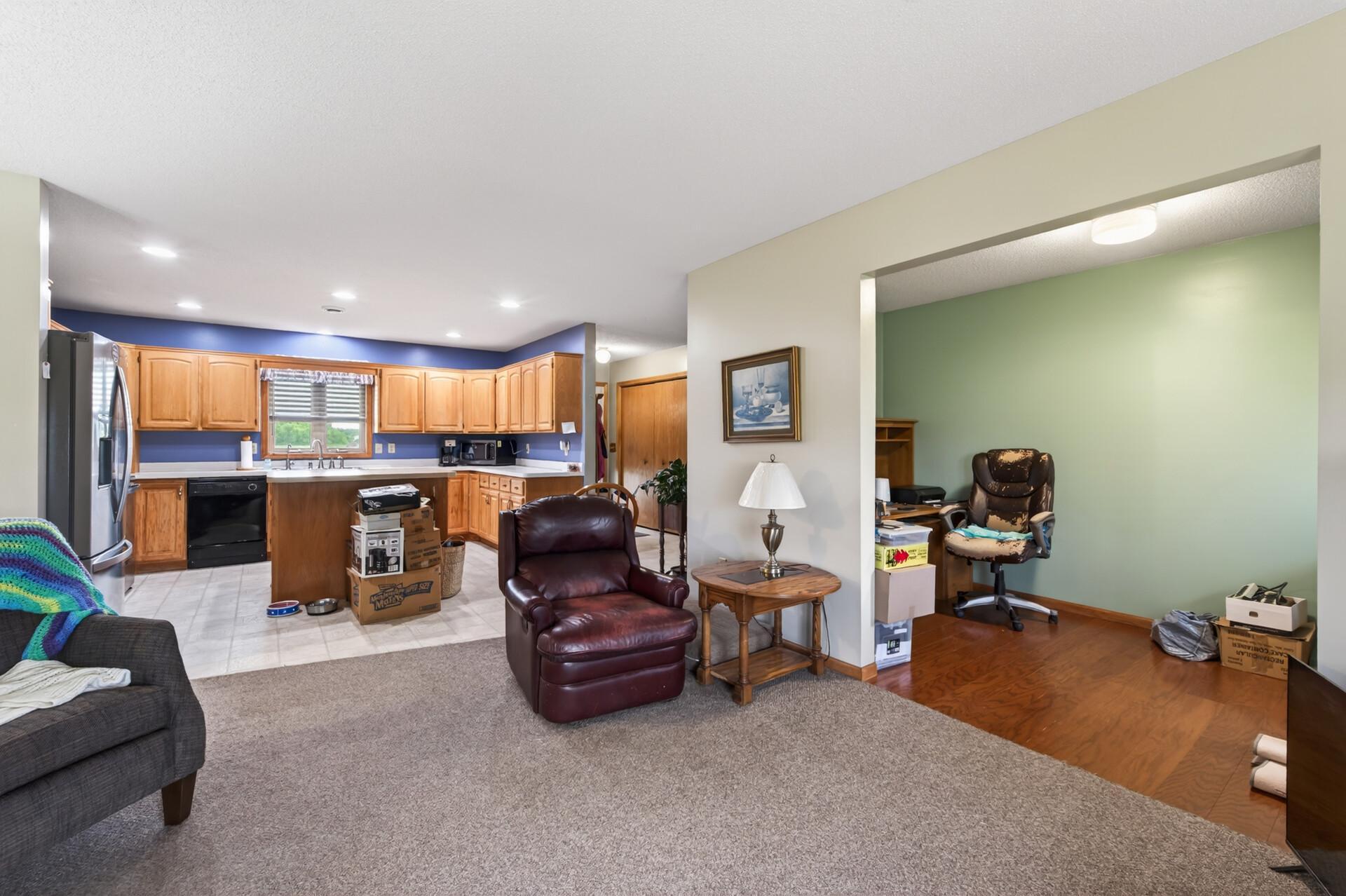 7725 Dolphin Road Princeton, MN 55371 - Photo 10 of 68