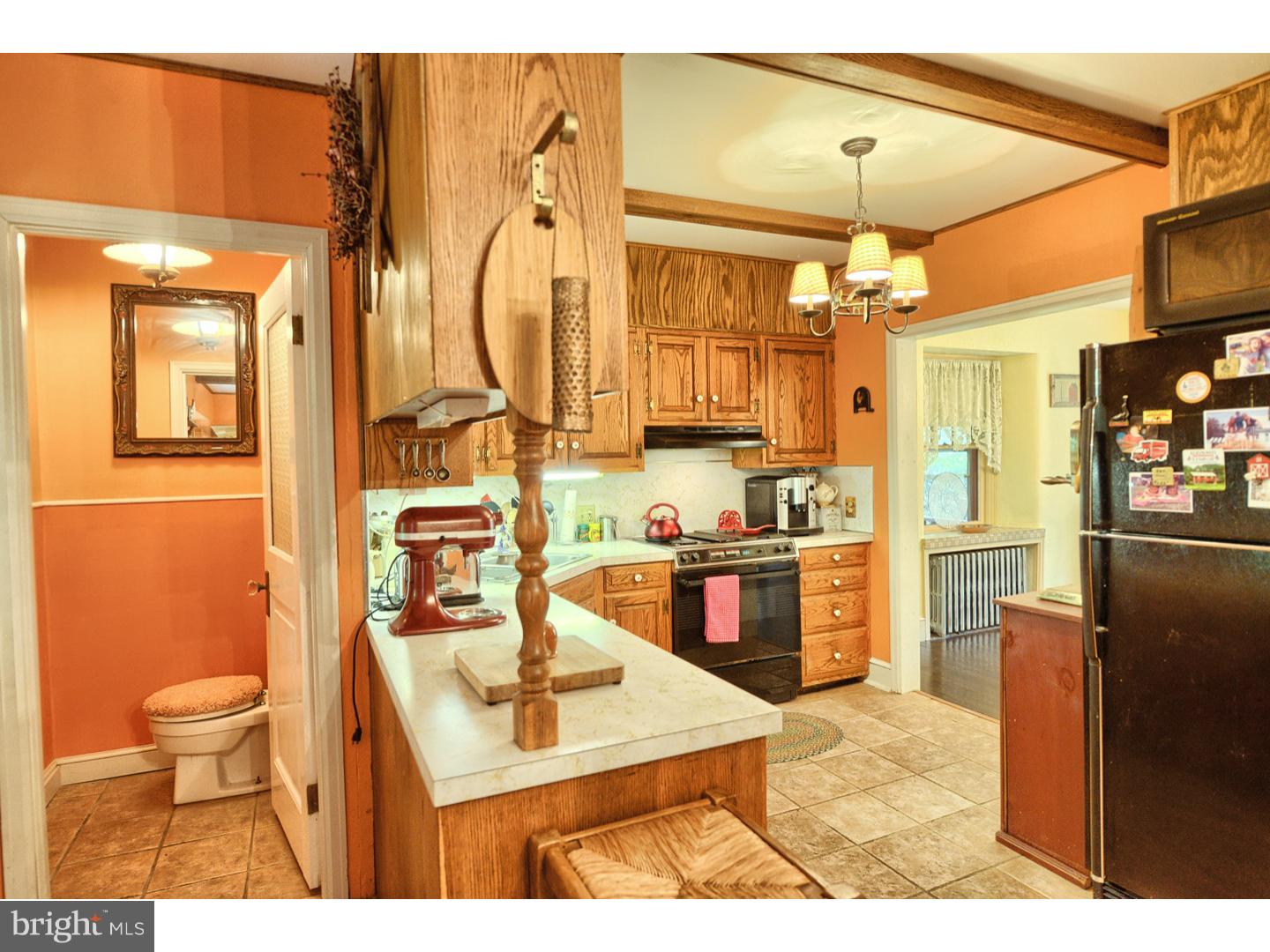19 Lewis Road Reading, PA 19606 - Photo 6 of 25