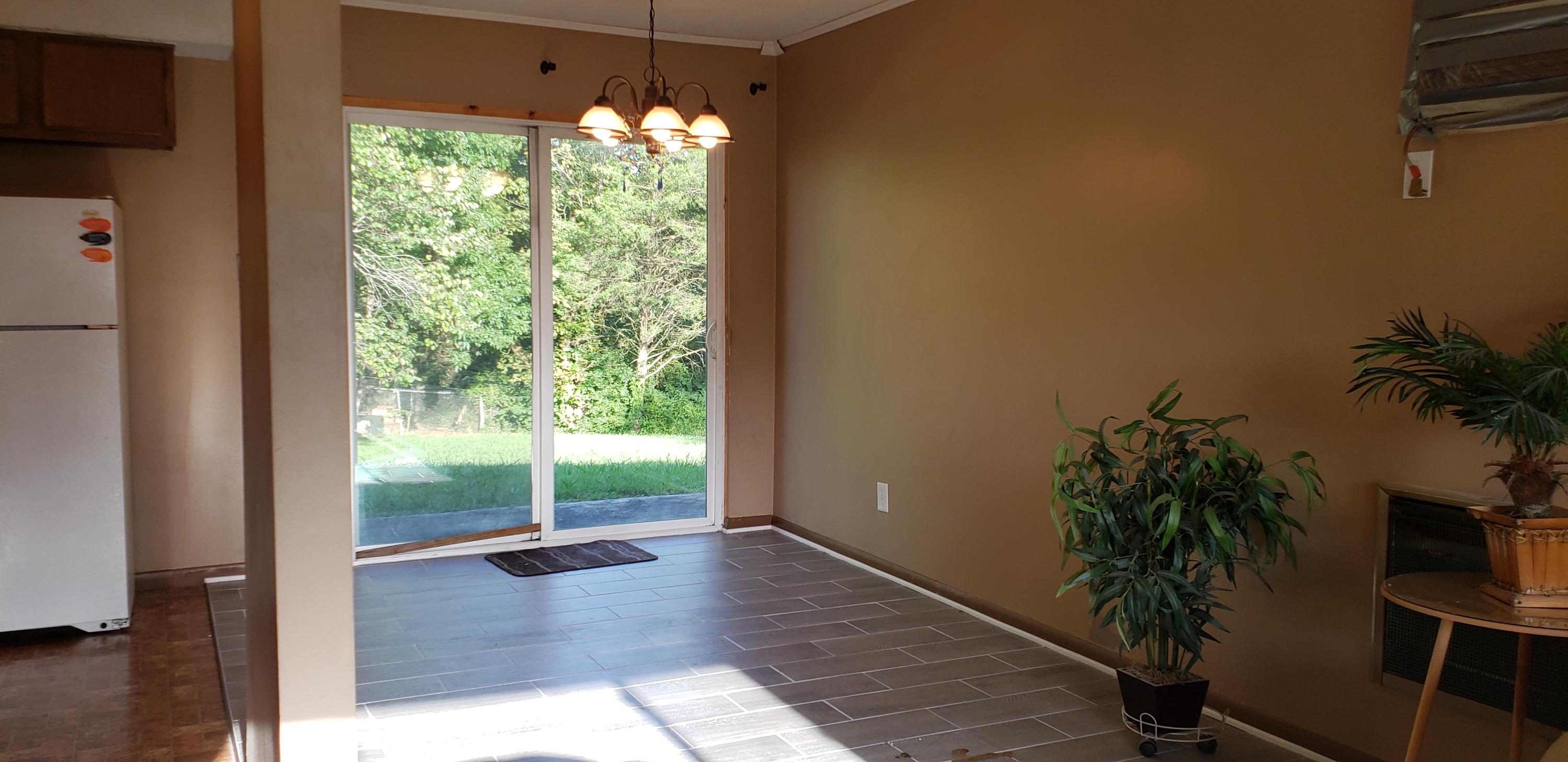 1834 Norlil Road Sevierville, TN 37876 - Photo 19 of 23 Dining2
