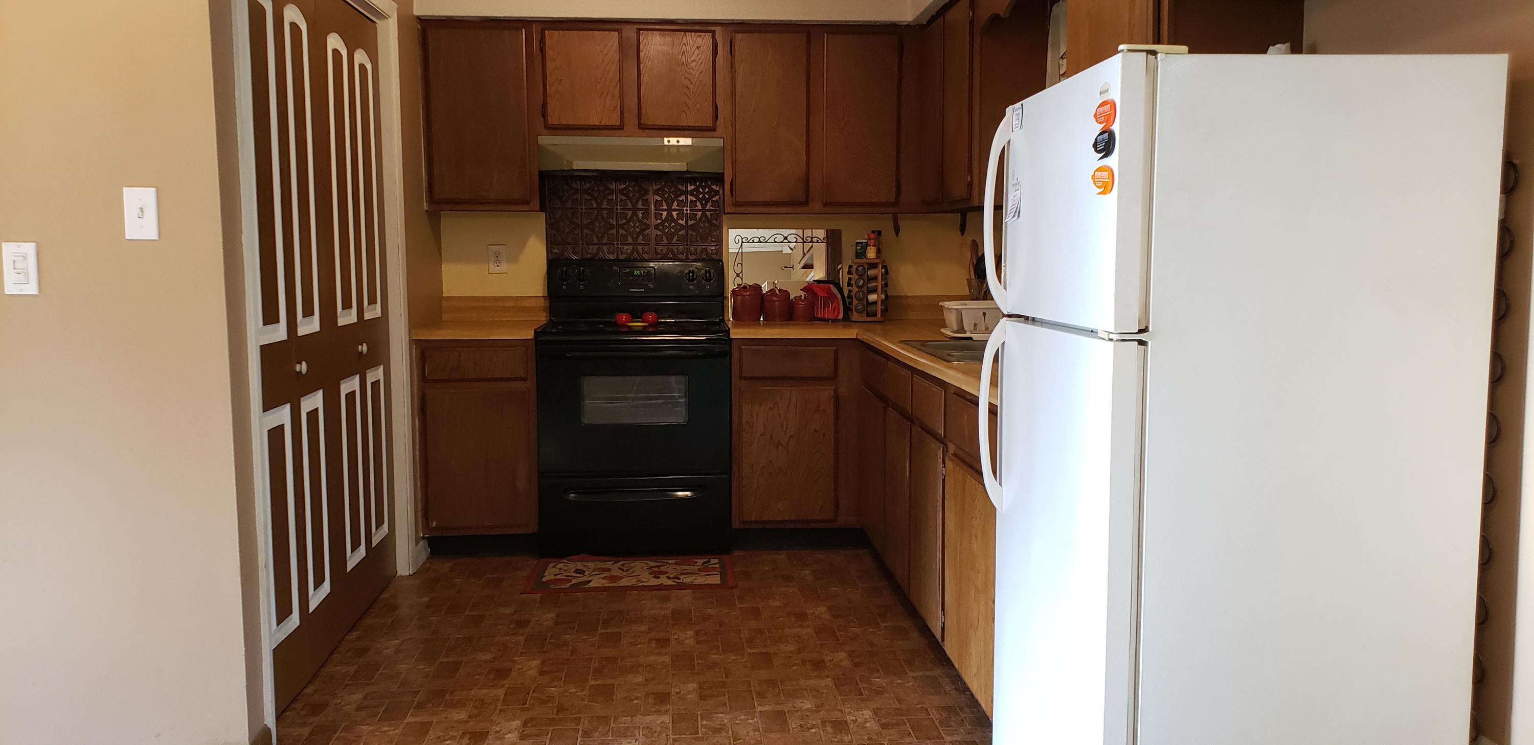 1834 Norlil Road Sevierville, TN 37876 - Photo 21 of 23 Kitchen2