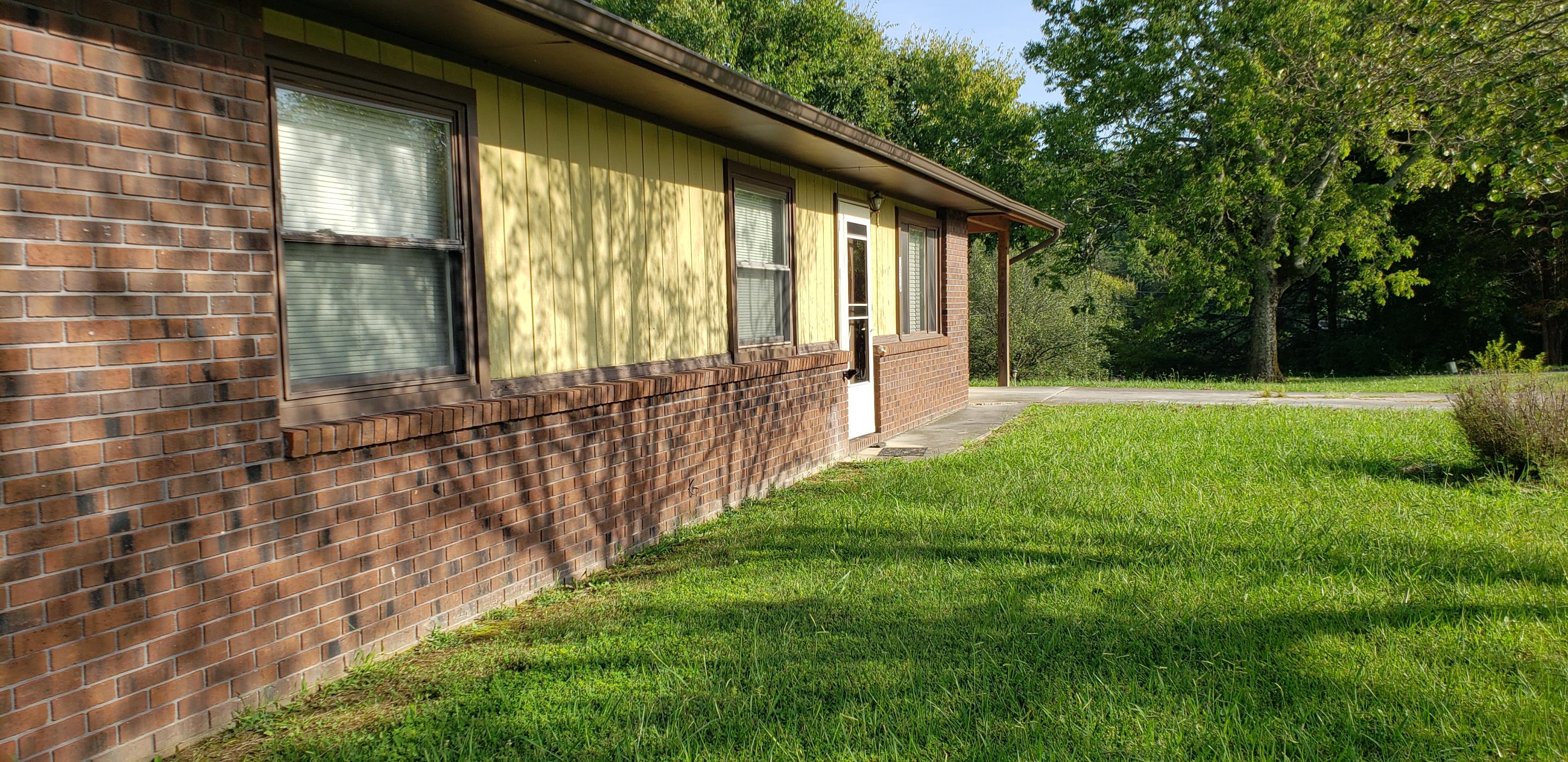 1834 Norlil Road Sevierville, TN 37876 - Photo 4 of 23 4Front