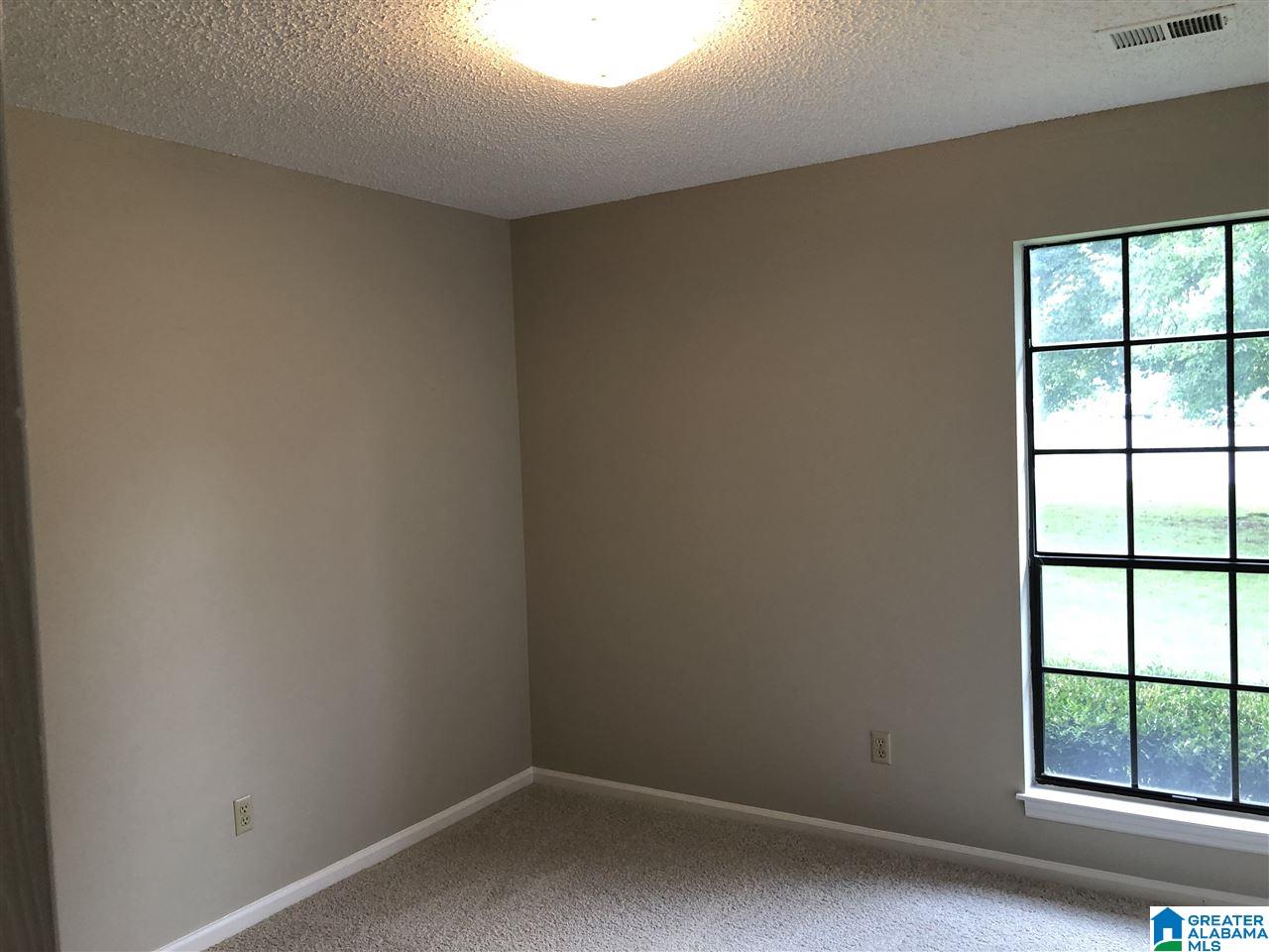 101 Dolphin Court Alabaster, AL 35007 - Photo 8 of 13