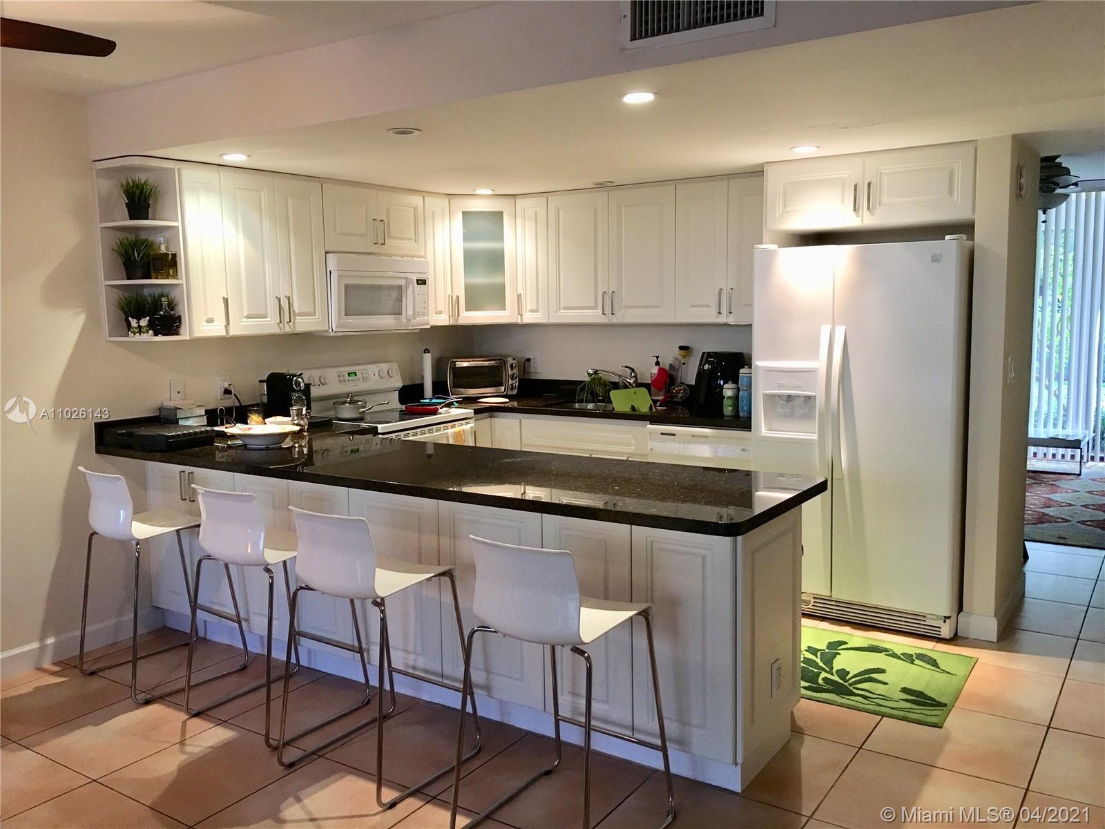 425 Grapetree Drive, Unit 209 Key Biscayne, FL 33149 - Photo 7 of 25