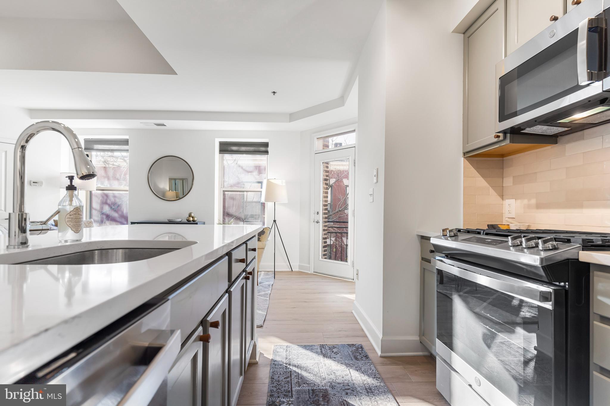 1418 W Street Northwest, Unit 505 Washington, DC 20009 - Photo 15 of 38