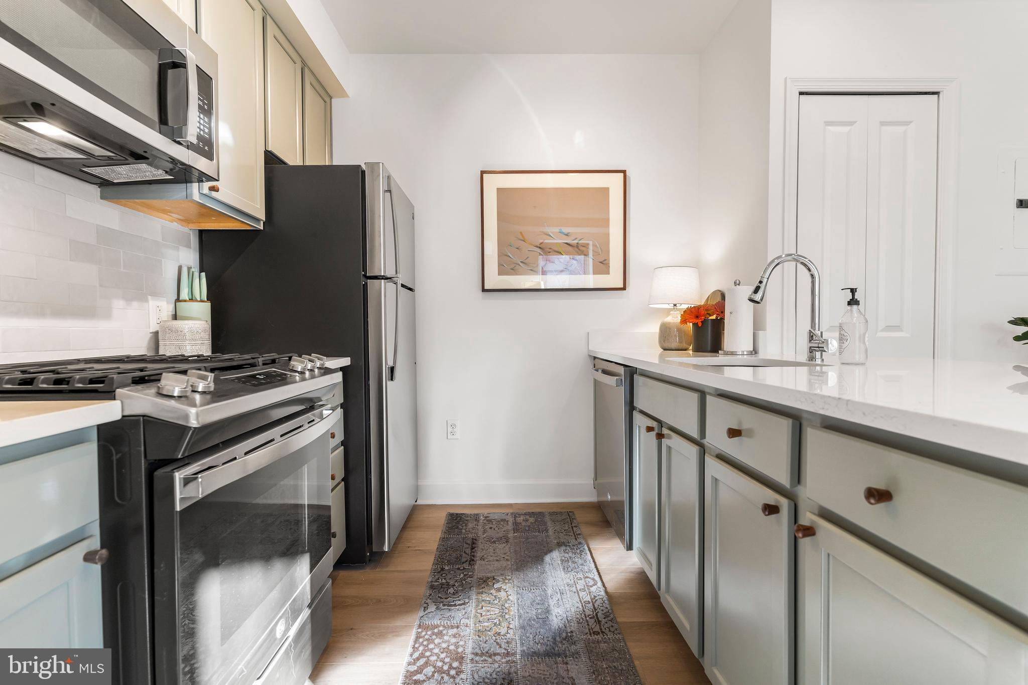 1418 W Street Northwest, Unit 505 Washington, DC 20009 - Photo 18 of 38