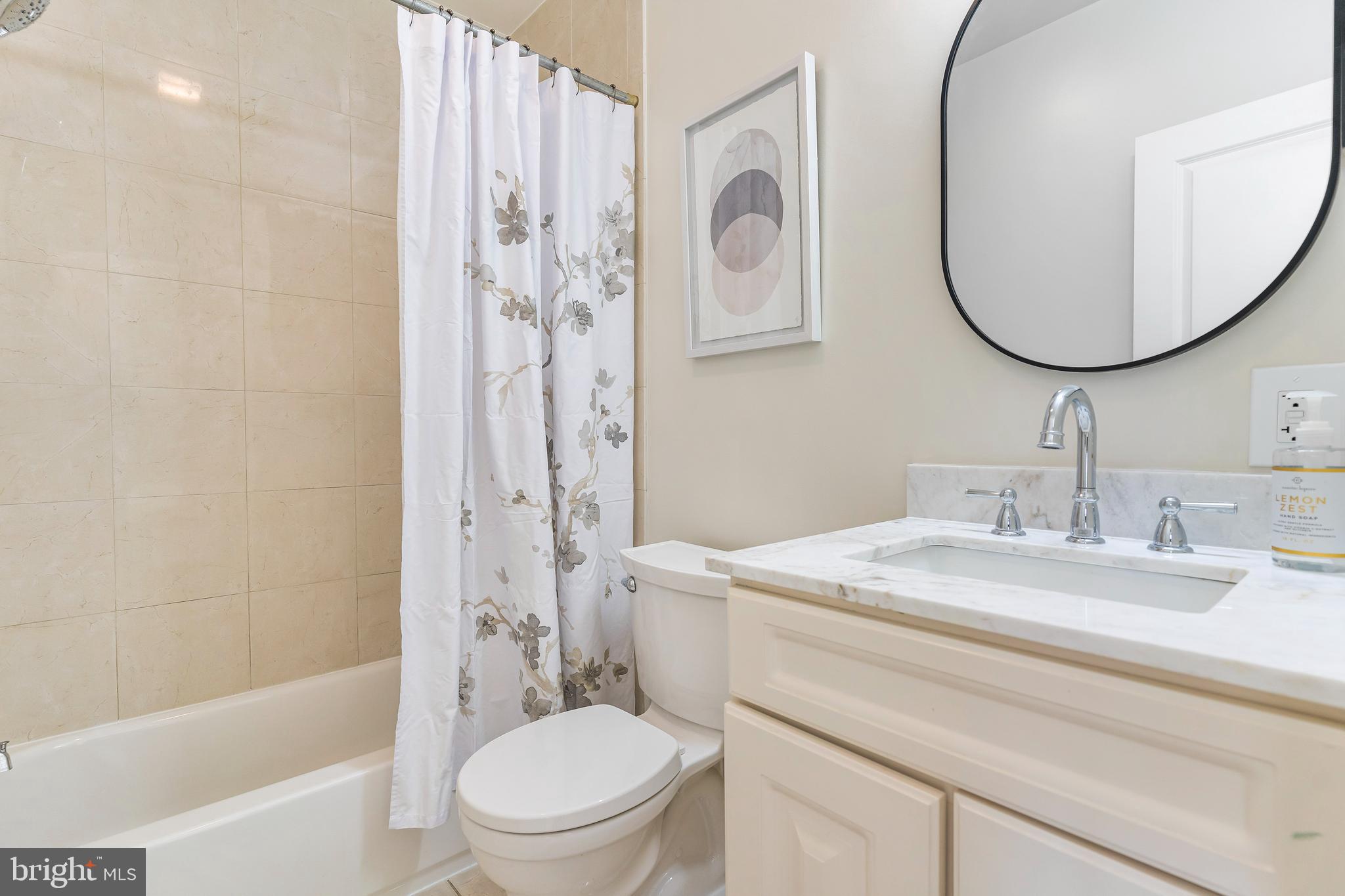 1418 W Street Northwest, Unit 505 Washington, DC 20009 - Photo 30 of 38