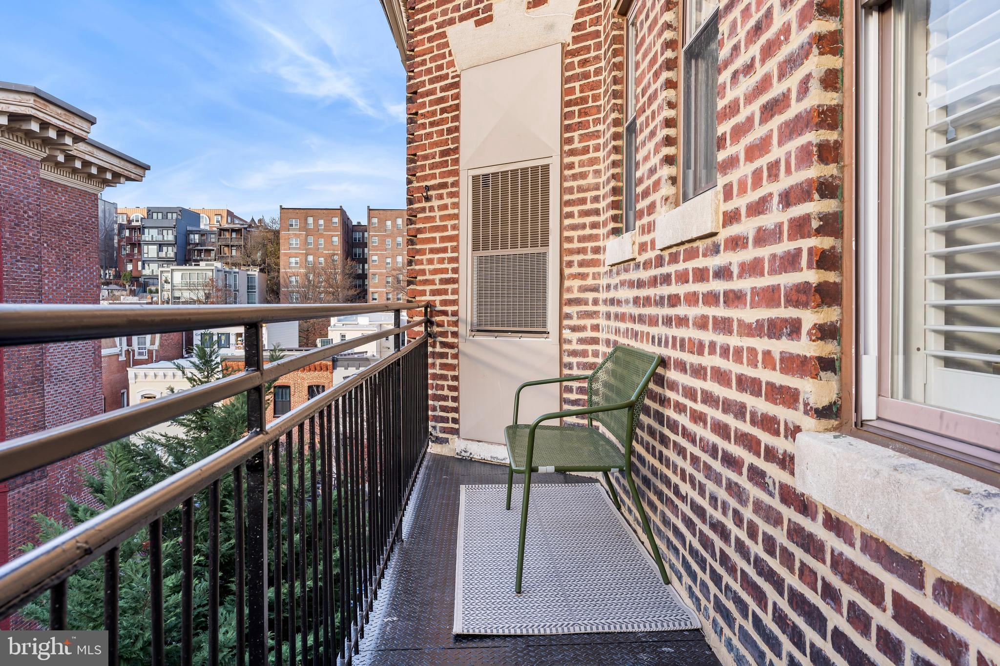 1418 W Street Northwest, Unit 505 Washington, DC 20009 - Photo 32 of 38