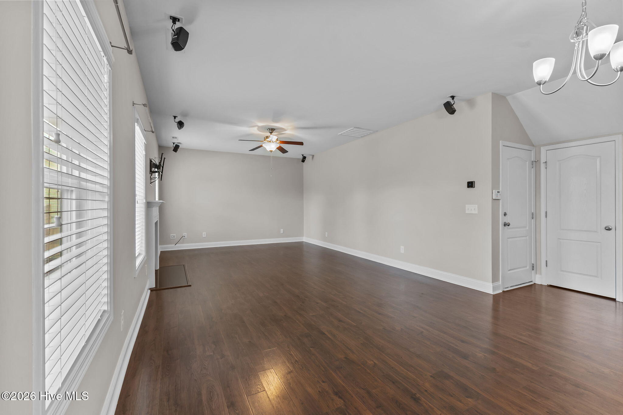 378 Turriff Way Cameron, NC 28326 - Photo 11 of 40 13-web-or-mls-AZ3A9379
