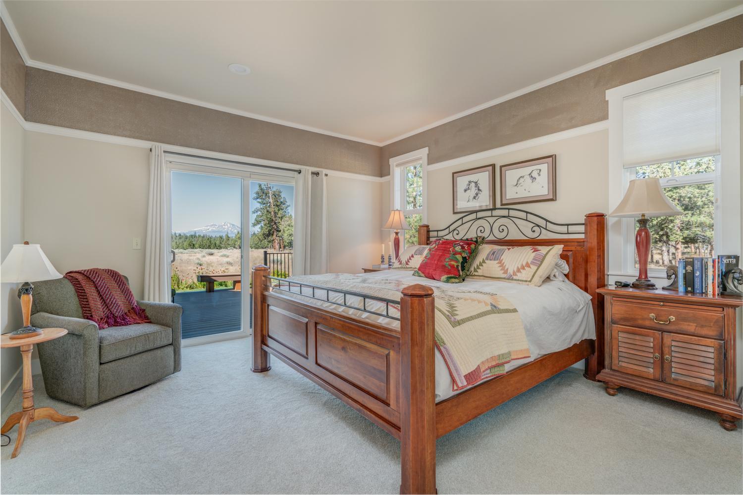 69785 Goodrich Road Sisters, OR 97759 - Photo 20 of 53 Lovely Primary suite