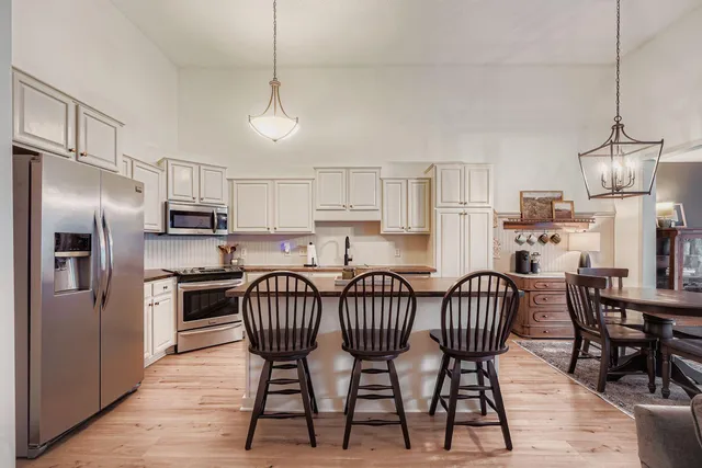 $329,900 | 7519 Arbor Lane, Savage, MN 55378