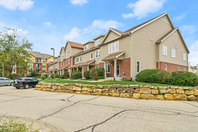 $300,000 | 3902 Maple Grove Drive, Unit 9, Madison, WI 53719