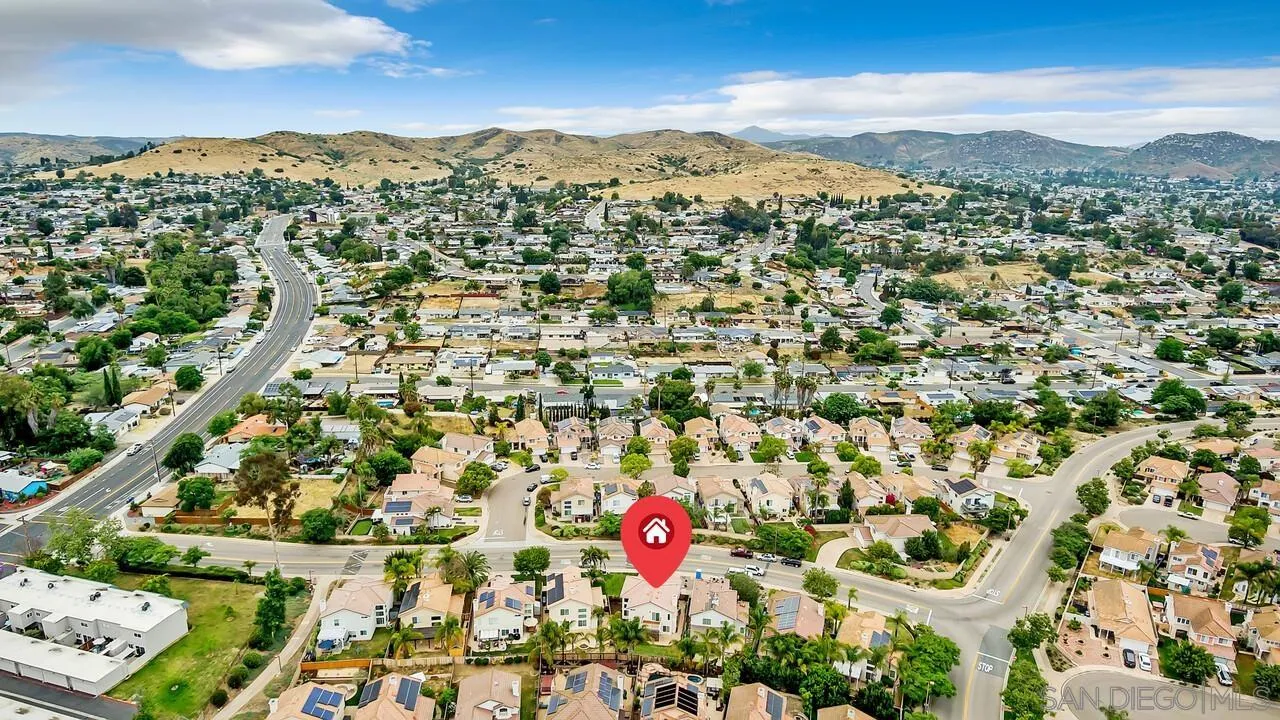 117 Willow Pond Road Santee, CA 92071 - Photo 48 of 49 a view of city and mountain