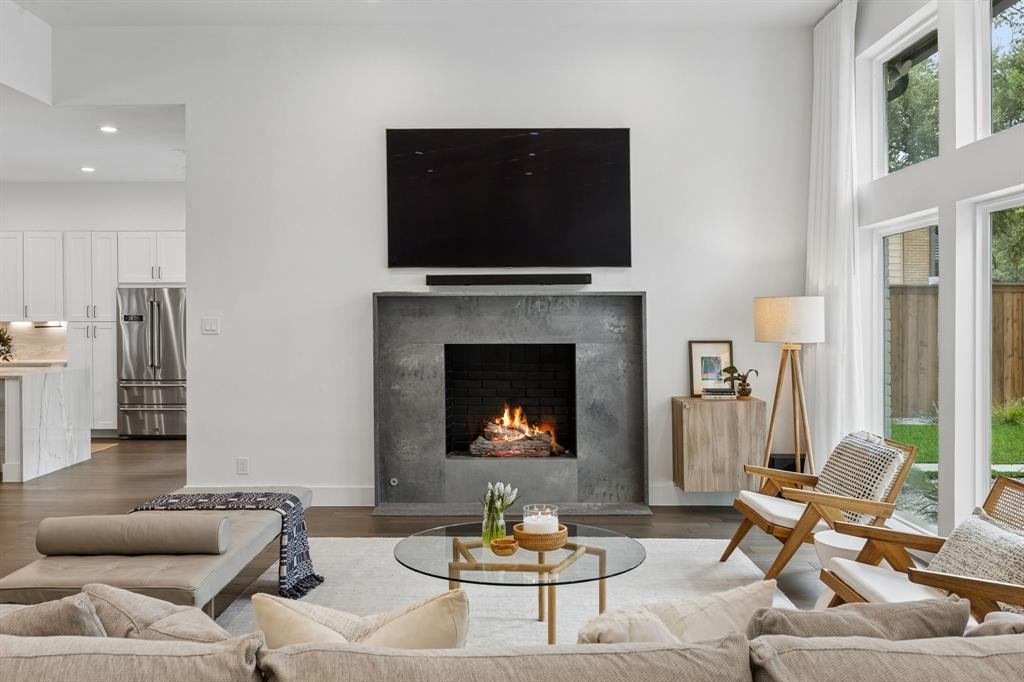 2016 Wing Point Lane Plano, TX 75093 - Photo 7 of 33