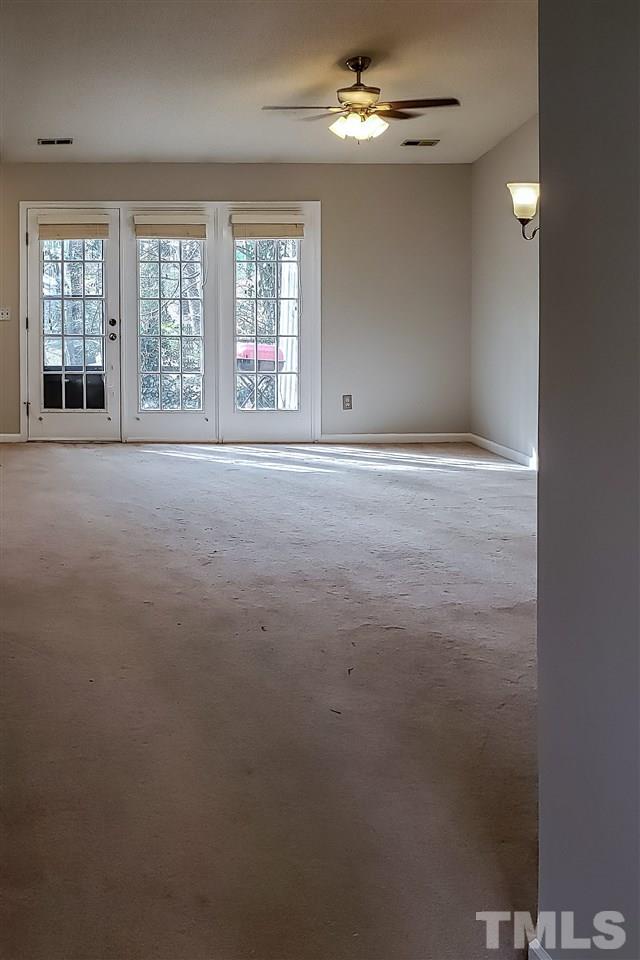 2640 Cottage Circle Raleigh, NC 27613 - Photo 7 of 22