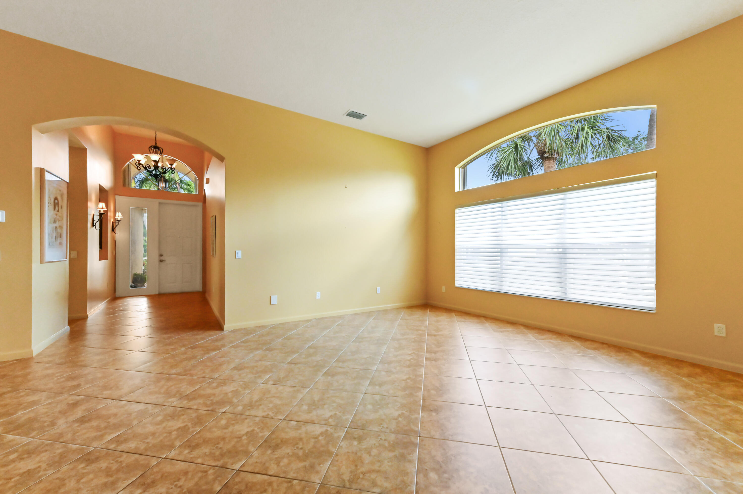 7712 Lighthouse Point Lane Lake Worth, FL 33467 - Photo 11 of 43 18 living room 04
