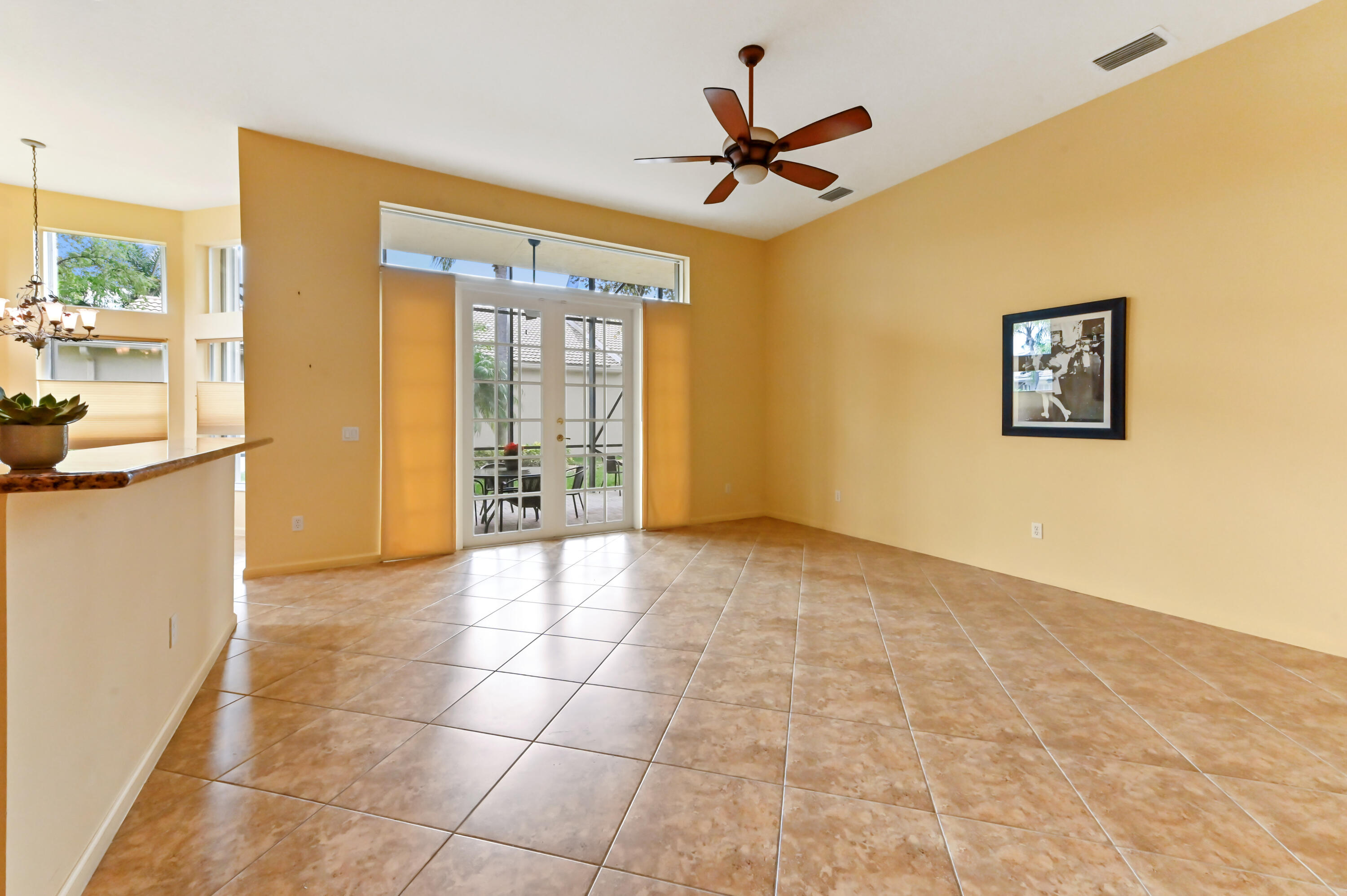7712 Lighthouse Point Lane Lake Worth, FL 33467 - Photo 14 of 43 25 family room 01