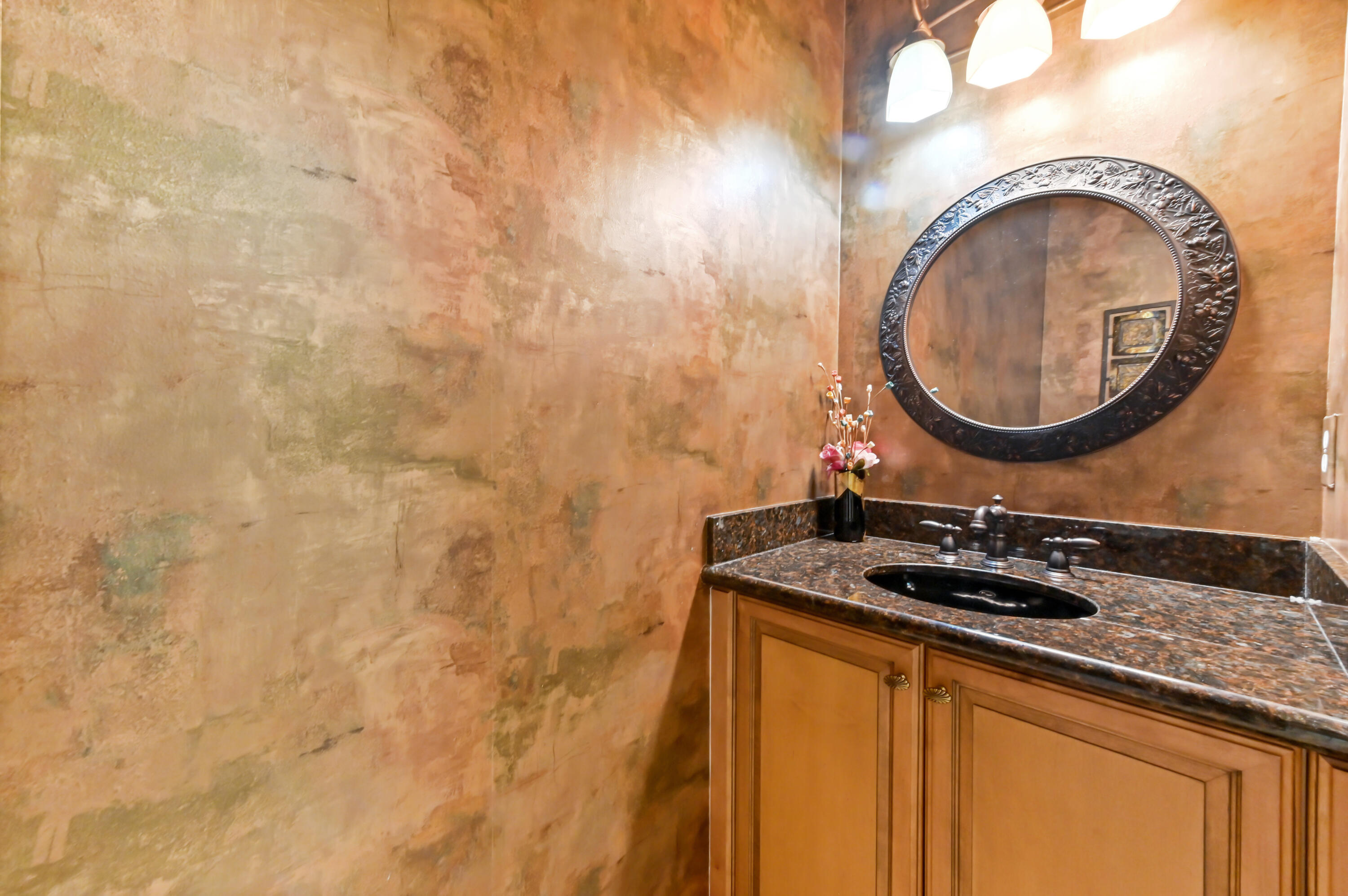 7712 Lighthouse Point Lane Lake Worth, FL 33467 - Photo 24 of 43 12 bathroom 01