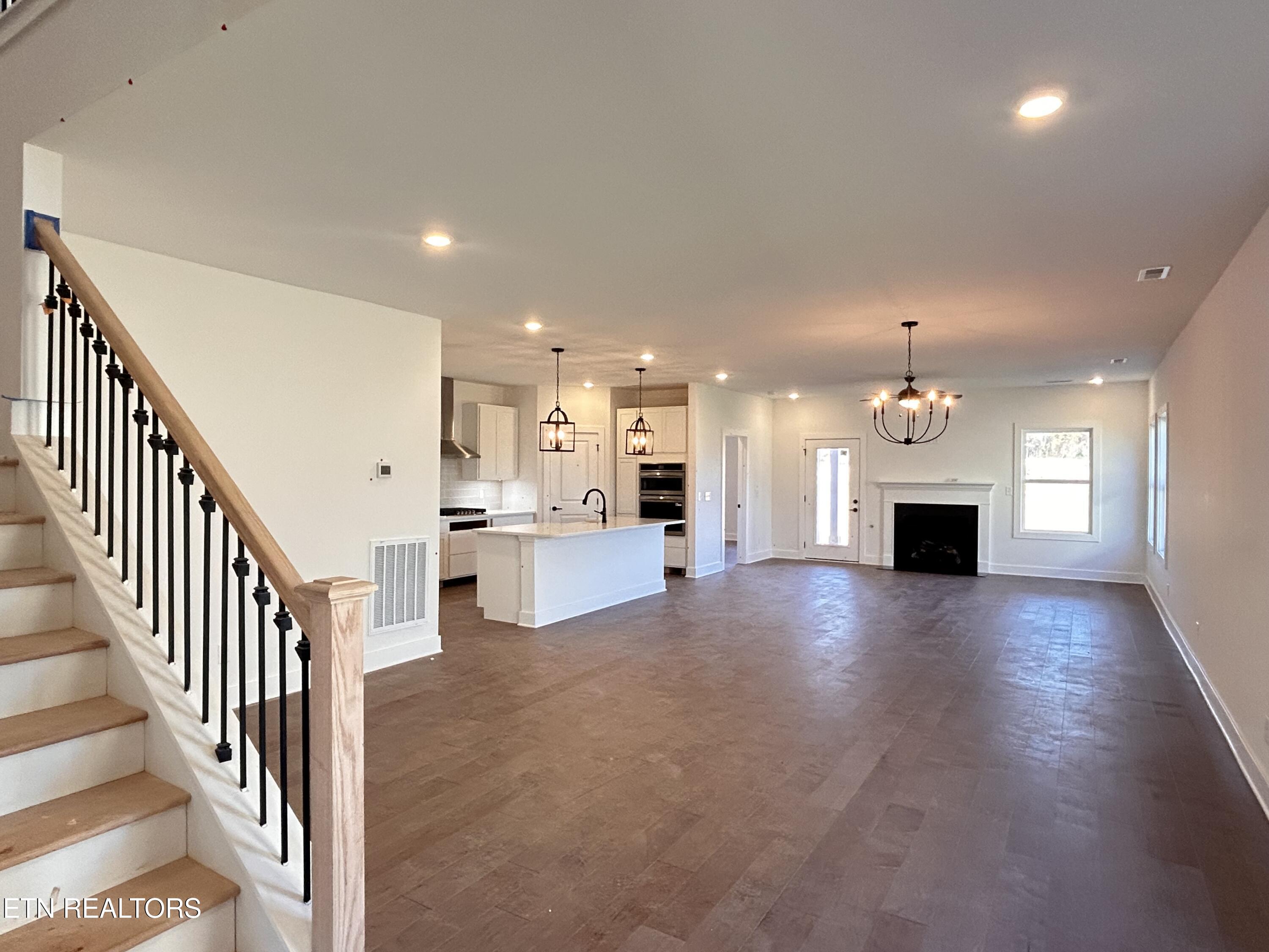 420 Ivey Farms Road Farragut, TN 37934 - Photo 2 of 22 IMG_8236