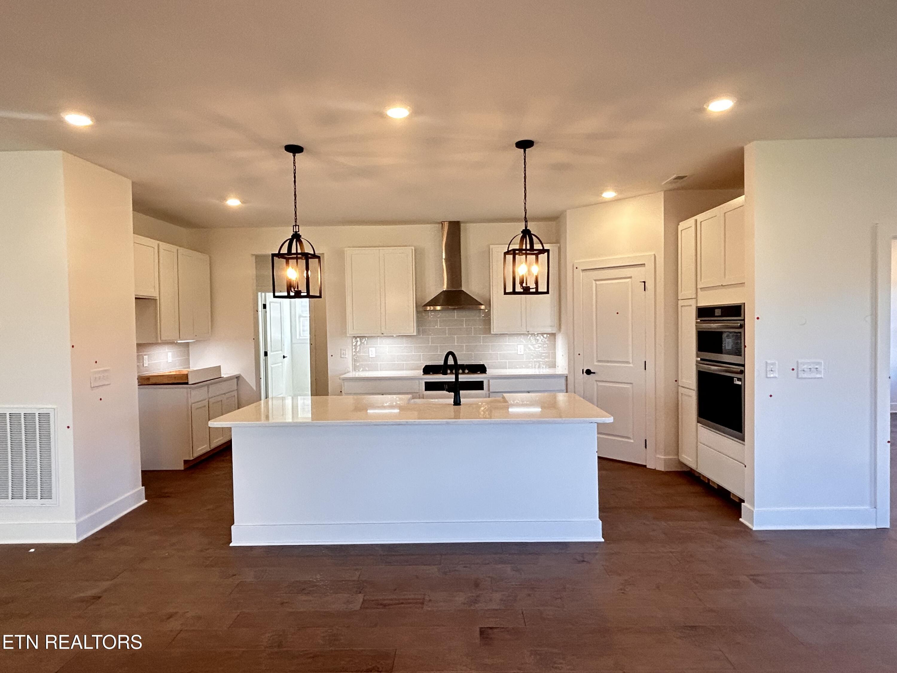 420 Ivey Farms Road Farragut, TN 37934 - Photo 3 of 22 IMG_8233