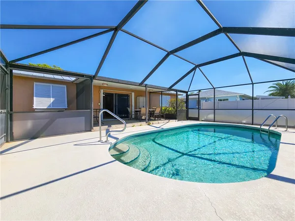 $350,000 | 585 24th Avenue, Vero Beach, FL 32962