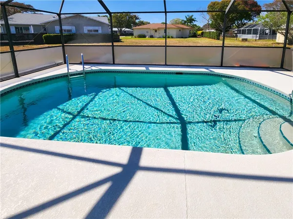 $350,000 | 585 24th Avenue, Vero Beach, FL 32962
