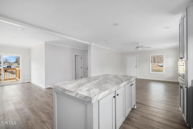 $325,000 | 3253 Avoca Road, Bristol, TN 37620