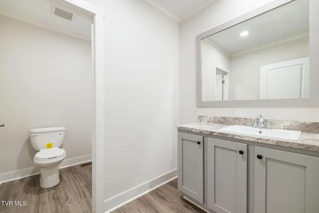 $325,000 | 3253 Avoca Road, Bristol, TN 37620