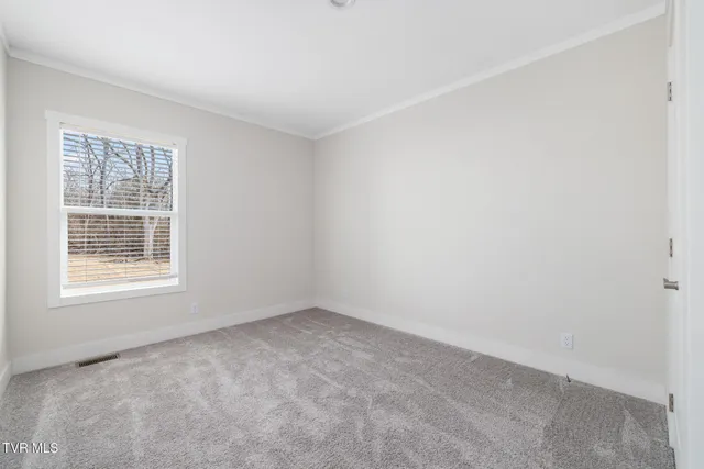 $325,000 | 3253 Avoca Road, Bristol, TN 37620