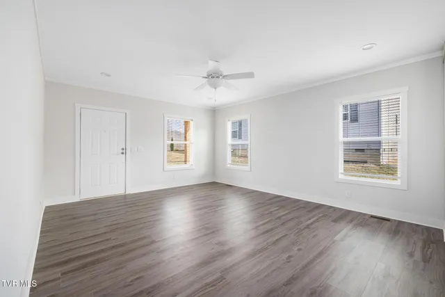 $325,000 | 3253 Avoca Road, Bristol, TN 37620