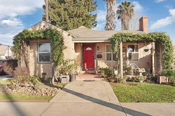 $415,000 | 1000 South Central Avenue, Lodi, CA 95240