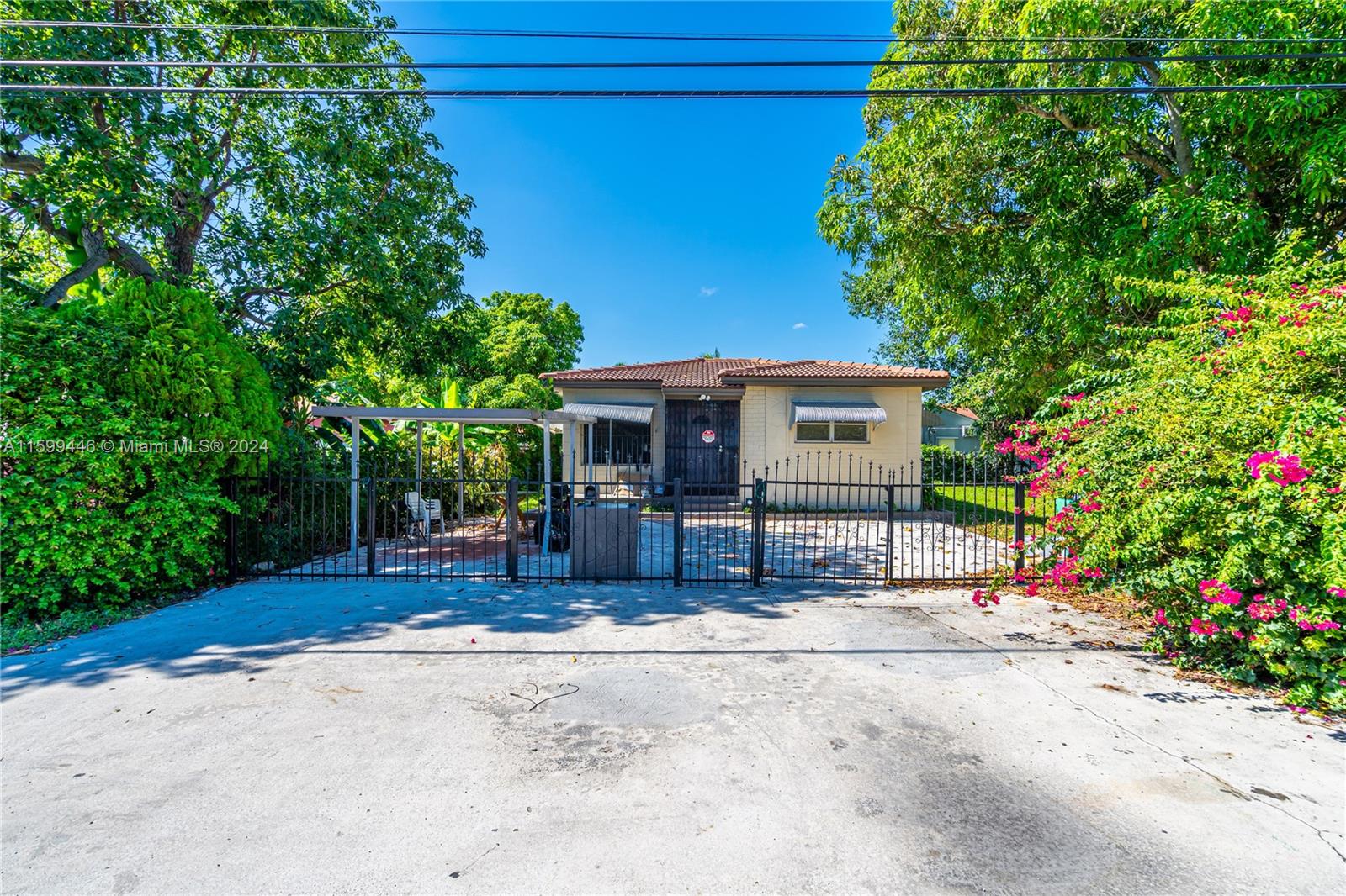 565 Northwest 98th St  