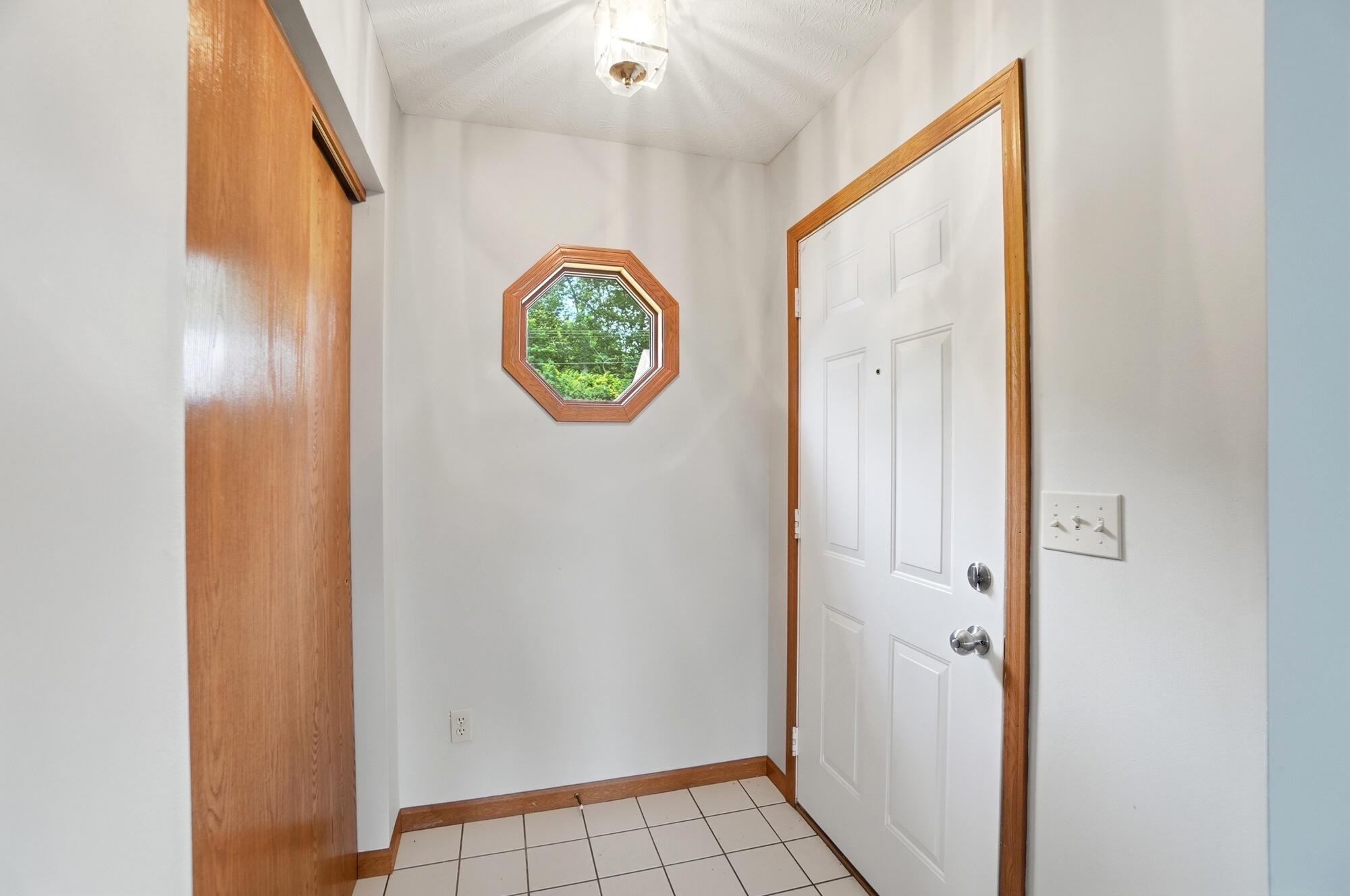 1167 Old Farm Lane Springfield, OH 45503 - Photo 6 of 29