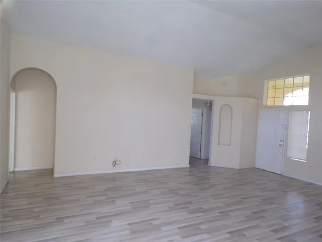 $2,090 | 2563 Davenport Circle, Kissimmee, FL 34746