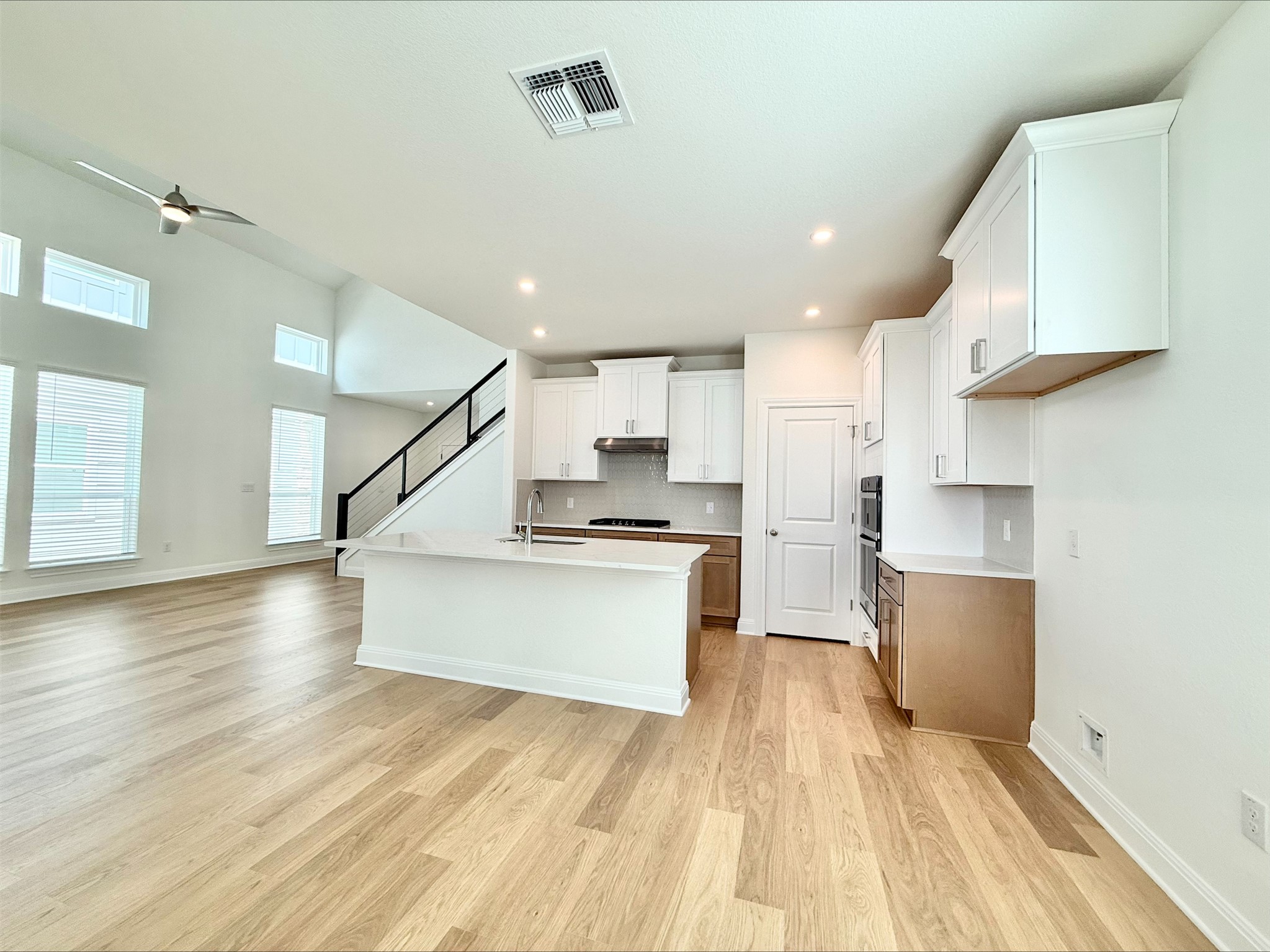 405 Young Street Buda, TX 78610 - Photo 3 of 25