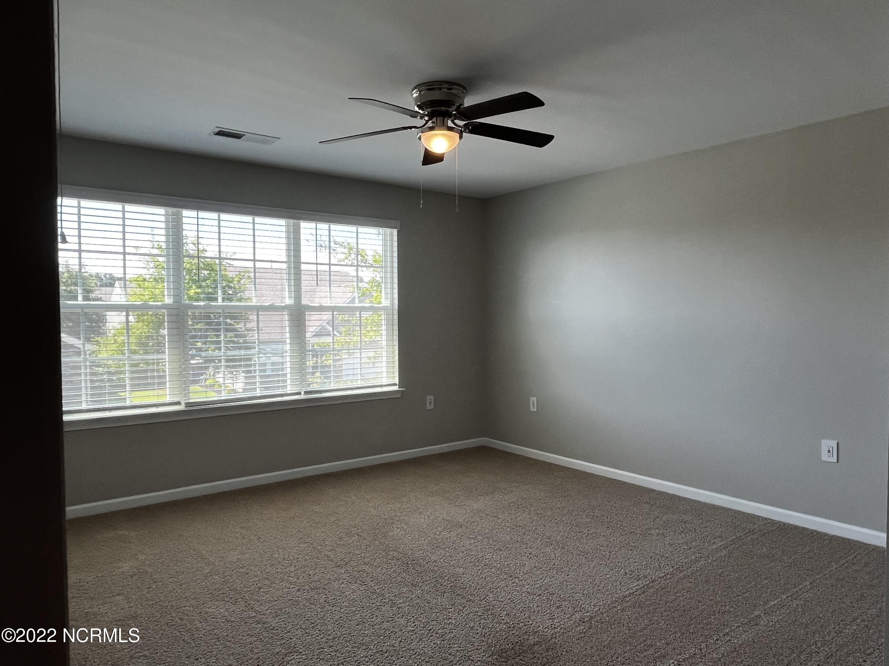 413 Frida Road New Bern, NC 28560 - Photo 14 of 16 IMG_1207