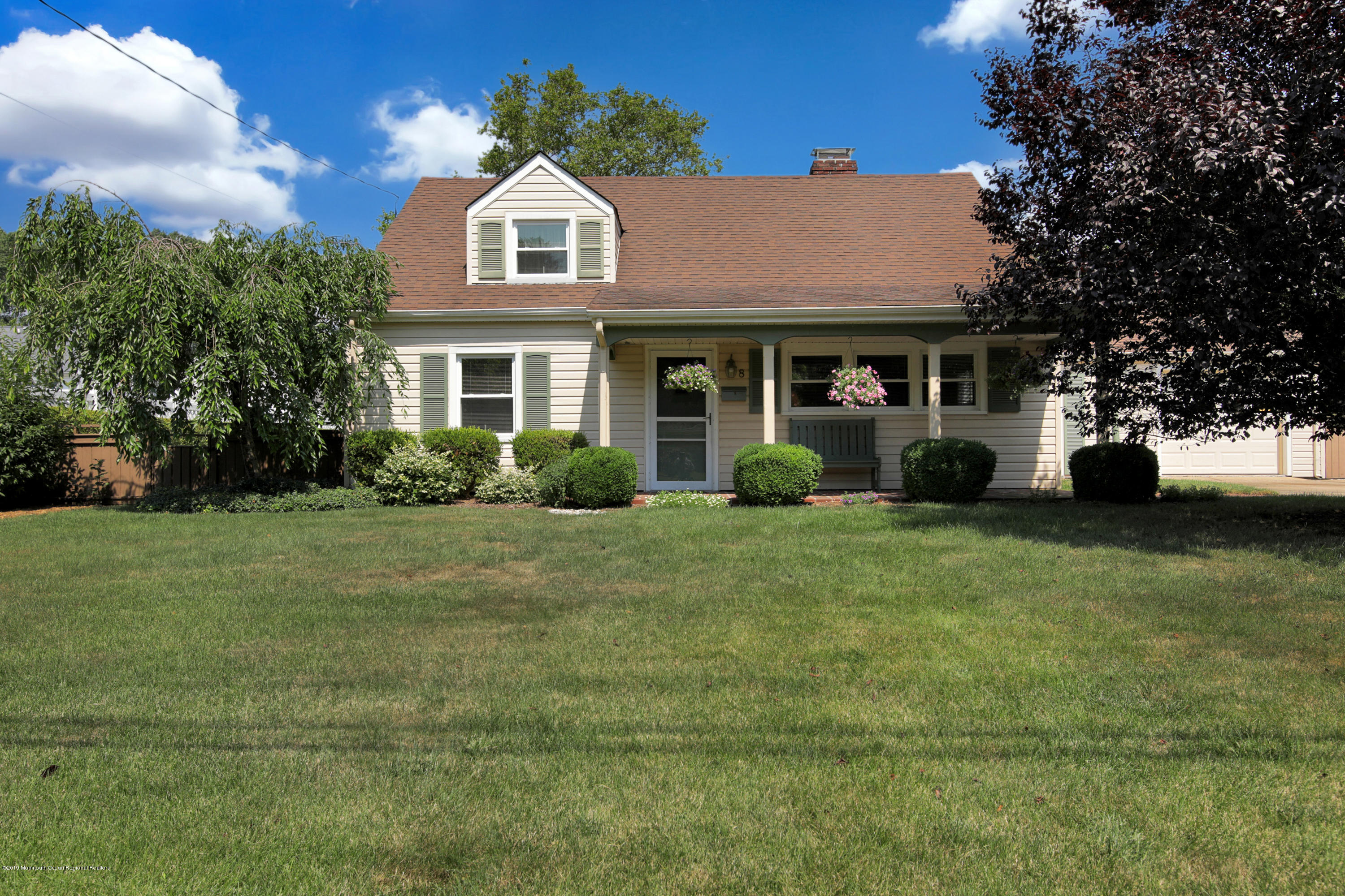 8 Taylor Road Matawan, NJ 07747 - Photo 1 of 36 5W5A1288 - Copy - Copy