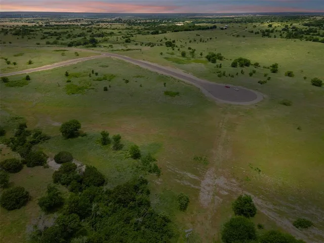 $200,000 | 3609 Lucky Pepper Drive, Granbury, TX 76049