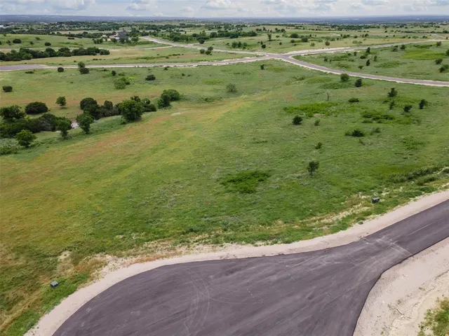 $200,000 | 3609 Lucky Pepper Drive, Granbury, TX 76049