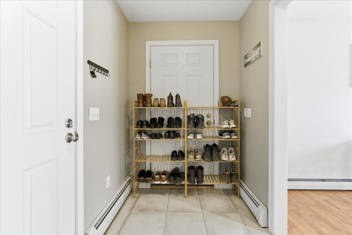 371 Maquoit Road Brunswick, ME 04011 - Photo 11 of 104 036-371 Maquoit Rd_Brunswick_ME-23