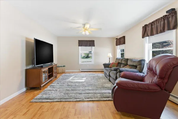 $798,800 | 371 Maquoit Road, Brunswick, ME 04011