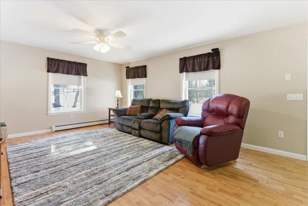 $798,800 | 371 Maquoit Road, Brunswick, ME 04011