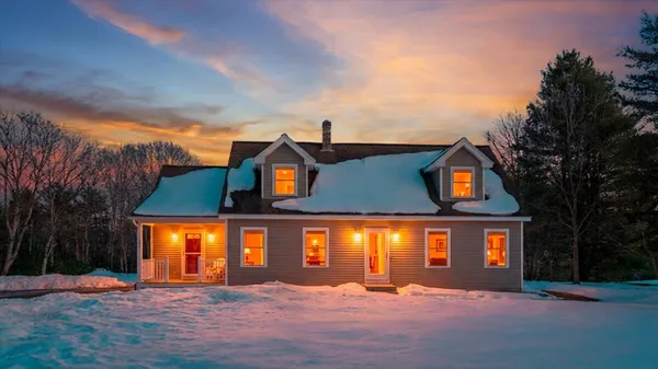 $798,800 | 371 Maquoit Road, Brunswick, ME 04011