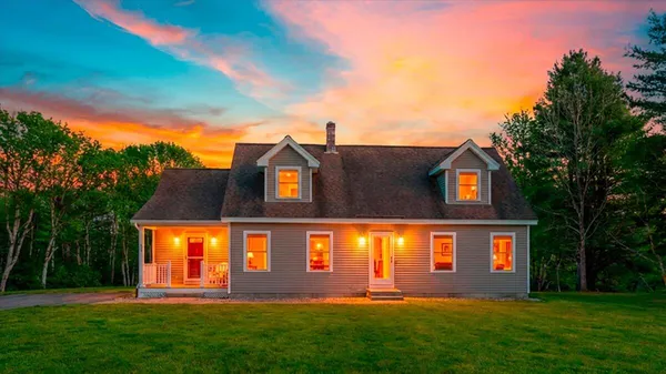 $798,800 | 371 Maquoit Road, Brunswick, ME 04011